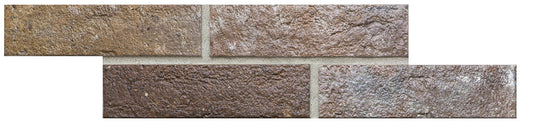 Ceramica Rondine Bristol 'Red', vier losse bruine baksteenlook tegels in halfsteensverband op een witte achtergrond