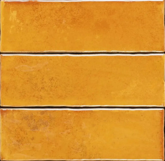 Wandtegel Matcha 'Caramel' geel 6x18,6cm