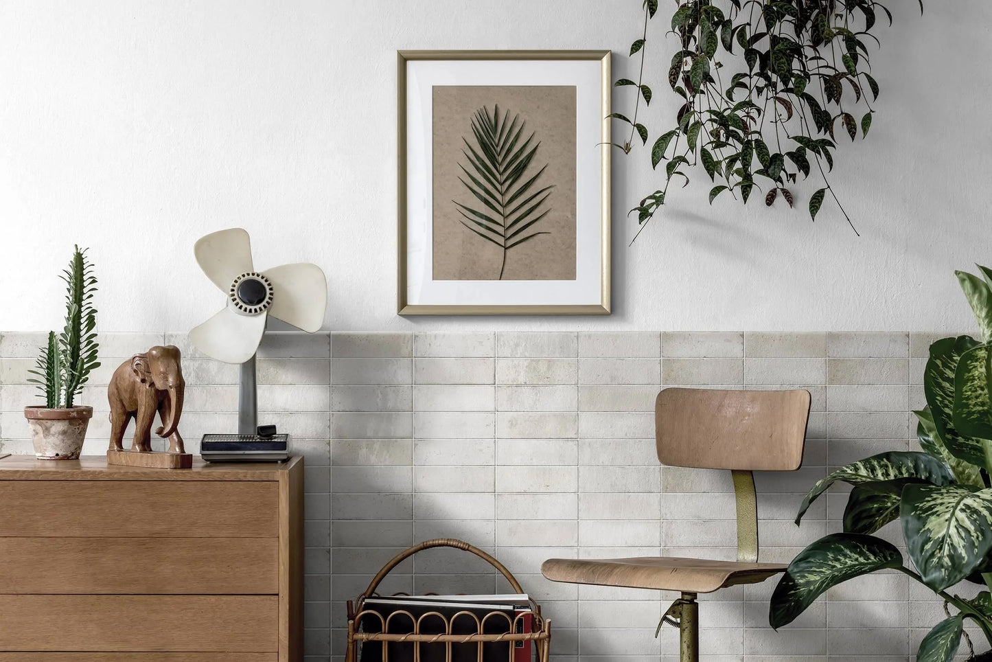 Wandtegel Amazonia lichtgrijs glans 6,5x20cm