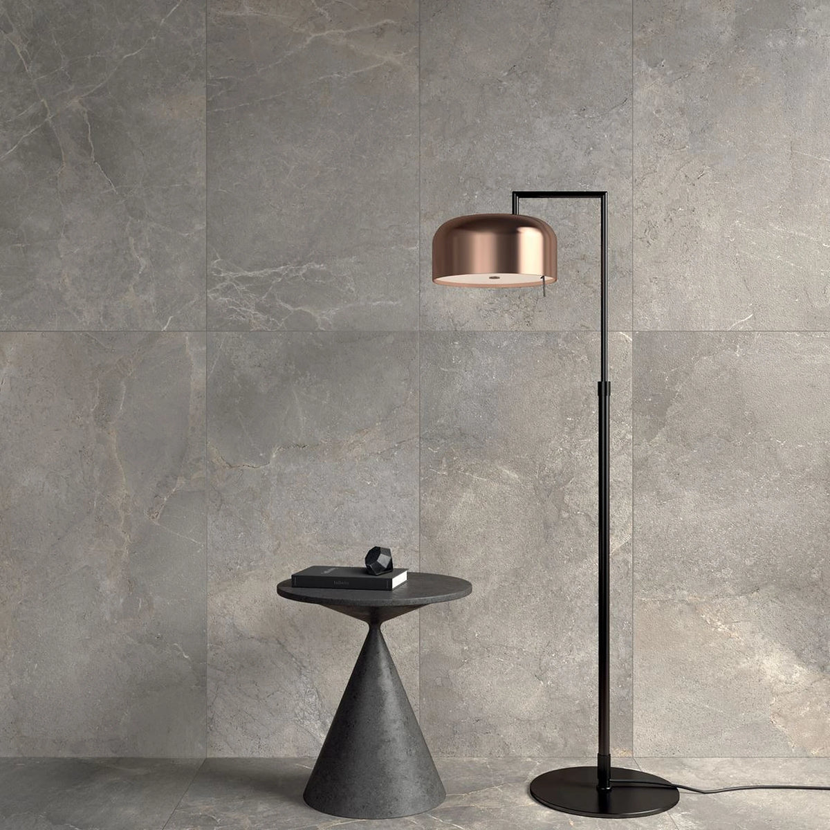 Lea Ceramiche Anthology 'Earth Worn', Natural 60x120 op wand en vloer met koperen staande lamp