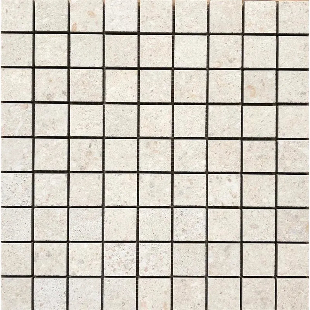 Castelvetro Konkrete 'Mosaico Bianco', mozaïek crème mat 30x30cm