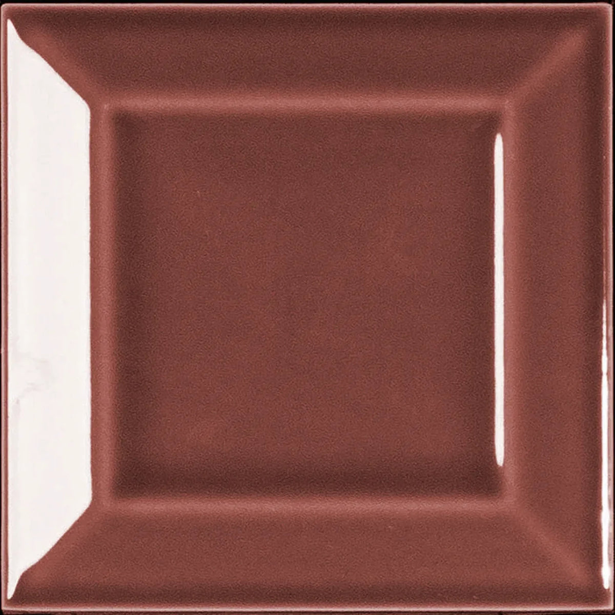 Estudio Cerámico Metropolis 'Frame Dark Red', wandtegel rood glans 10x10cm