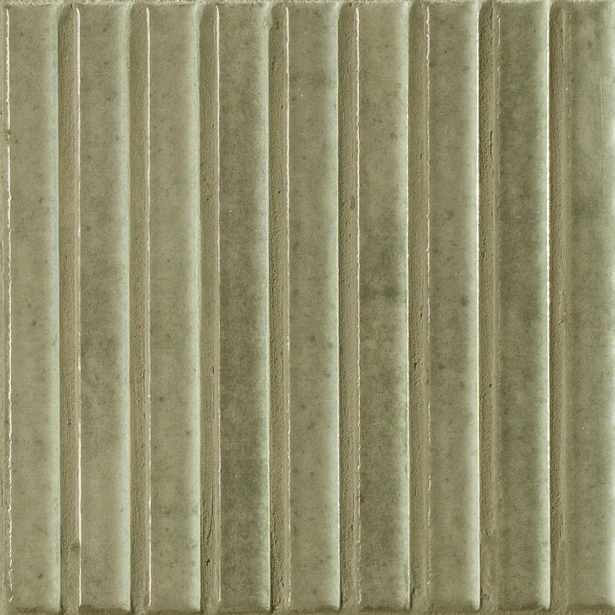 Estudio Cerámico Shallow 'Musk', wandtegel bruin en groen glans 14,7x14,7cm