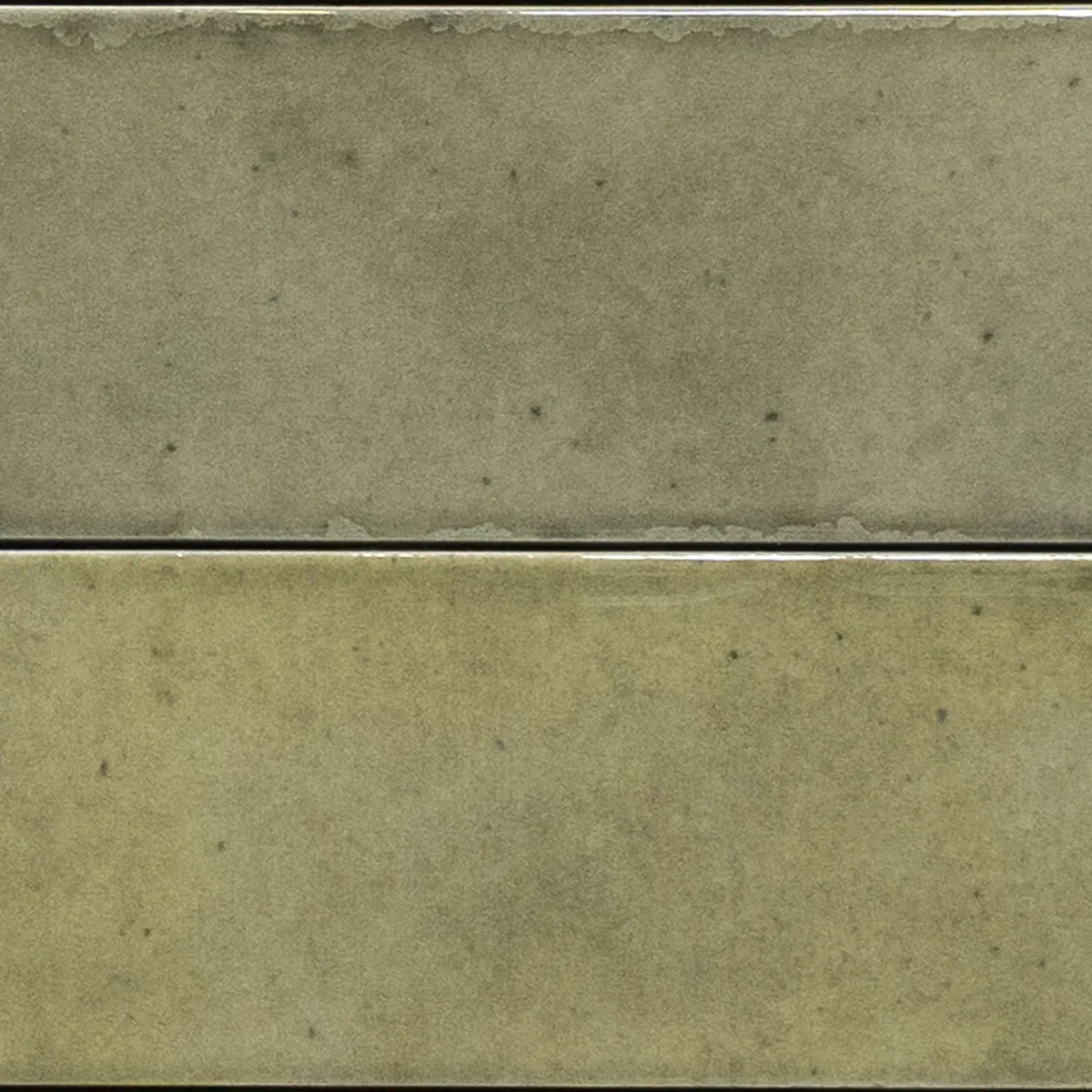 Estudio Cerámico Shallow 'Musk', wandtegel bruin en groen glans 6,4x22,3cm